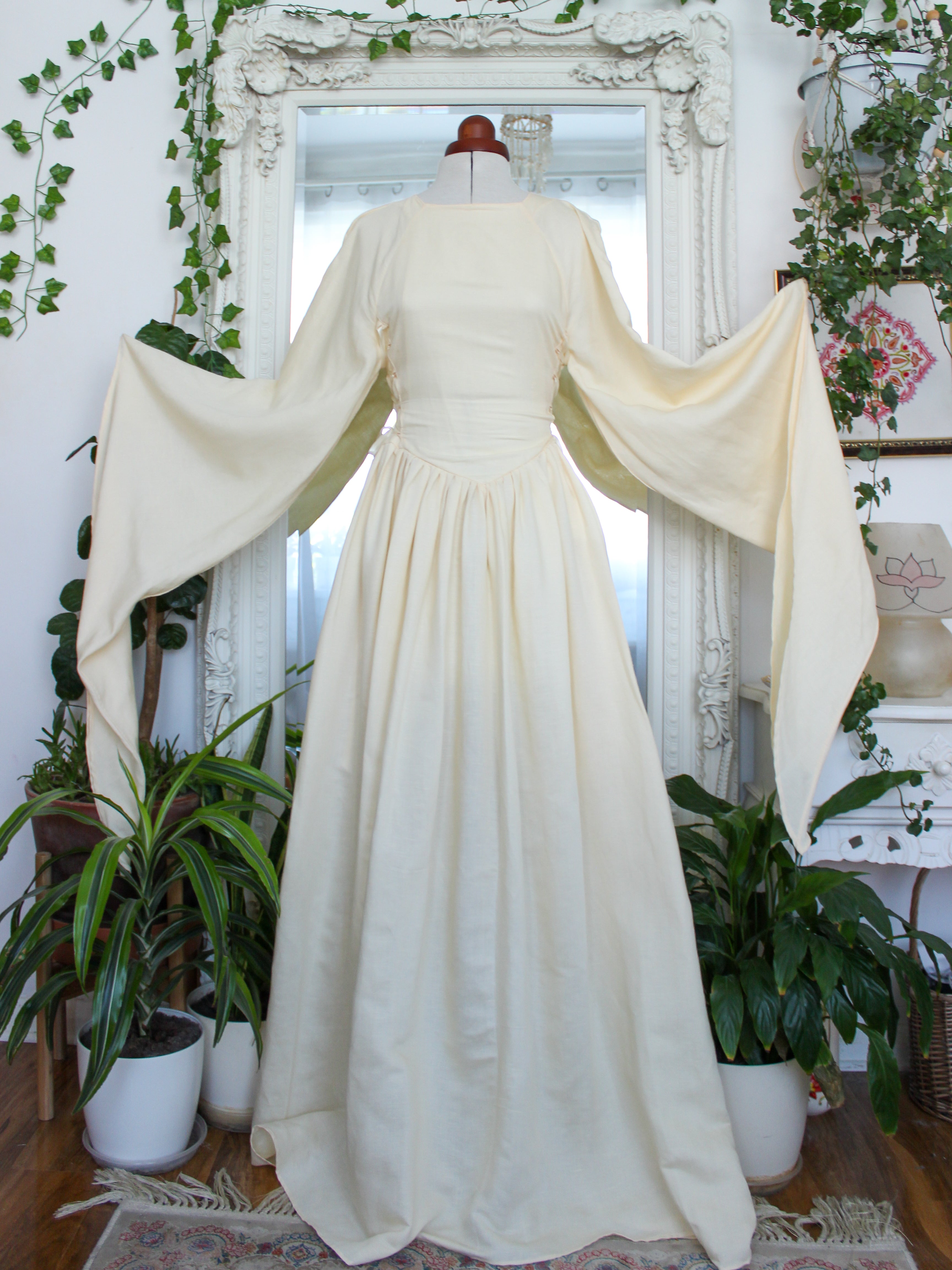 Pre-Raphaelites Dress | Made to Order
